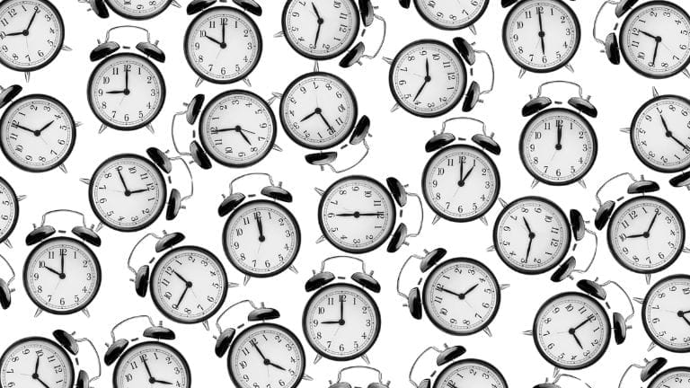 Does Time of Day Affect Your Chances of Winning in Online Casinos