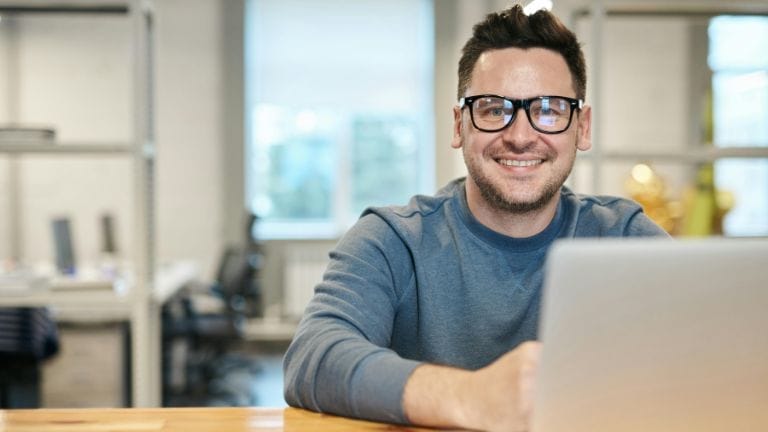 How to Register Online for Free Samples in Australia