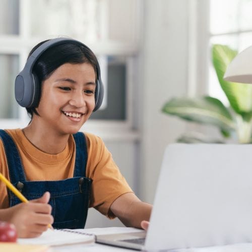 Free Microsoft Office for Teachers & Students Image